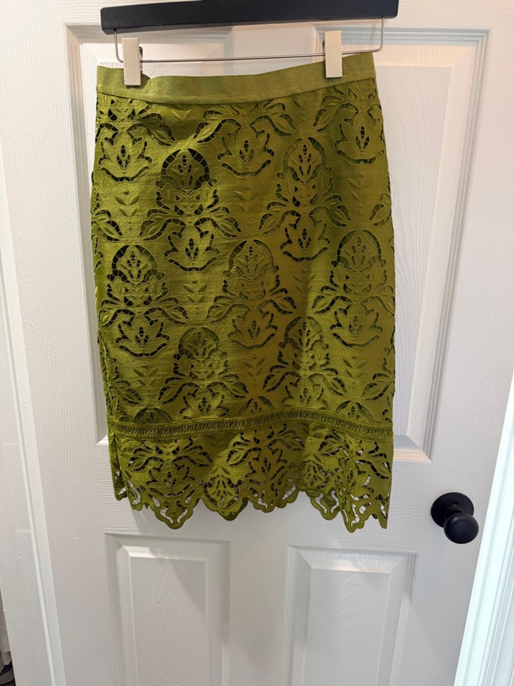 NWOT - Ann Taylor Olive Green Lace Pencil Skirt